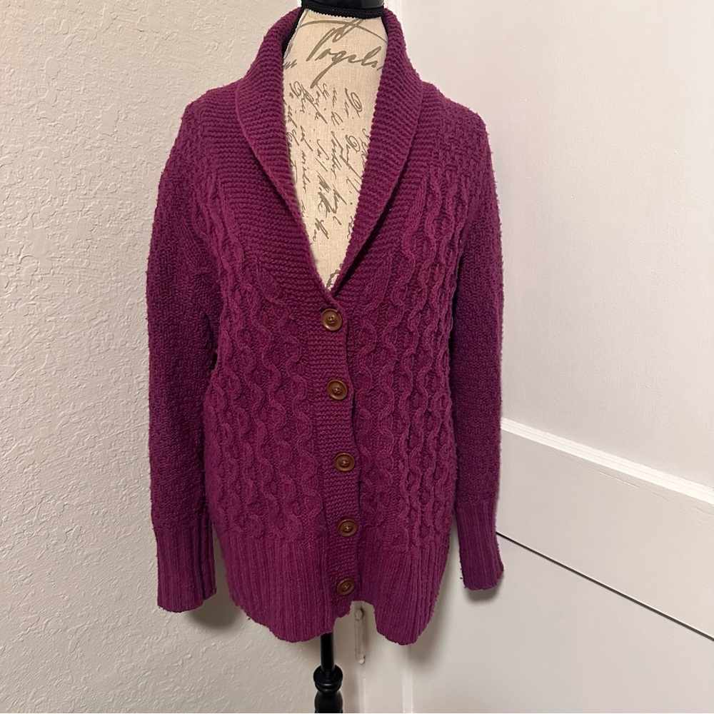 Eddie Bauer Lambswool Fisherman’s Cable Knit Cardigan Sweater